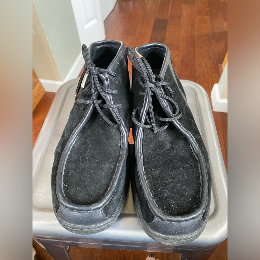 Helly Hansen Leather Shoes